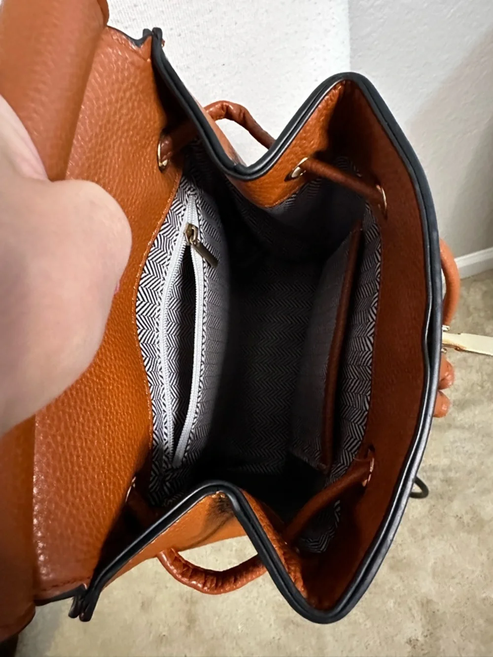Isabelle handbags brown